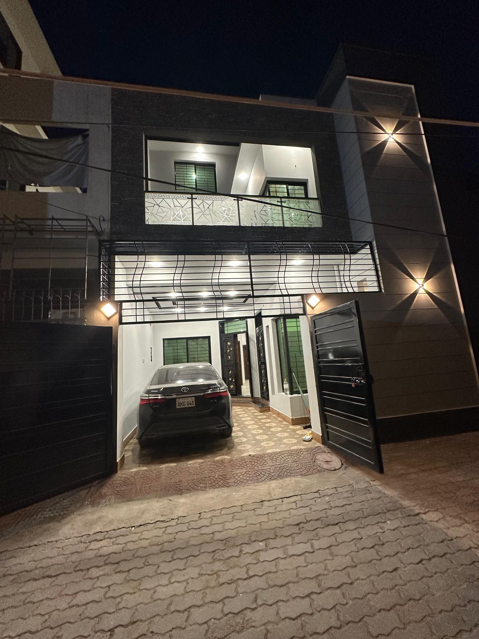 12 marla house for sale