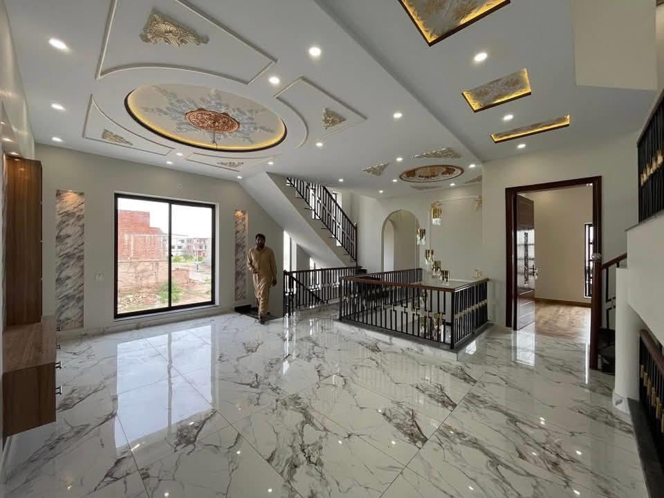 10 Marla Luxury House for Sale – Buch Villas Multan